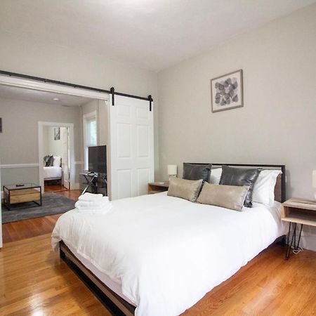 2 Bedroom Condo Close To Boston And Cambridge With Free Parkings מראה חיצוני תמונה