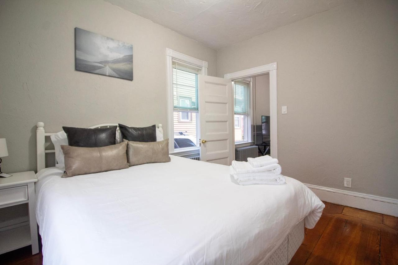 2 Bedroom Condo Close To Boston And Cambridge With Free Parkings מראה חיצוני תמונה