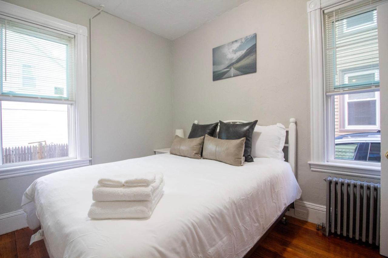 2 Bedroom Condo Close To Boston And Cambridge With Free Parkings מראה חיצוני תמונה